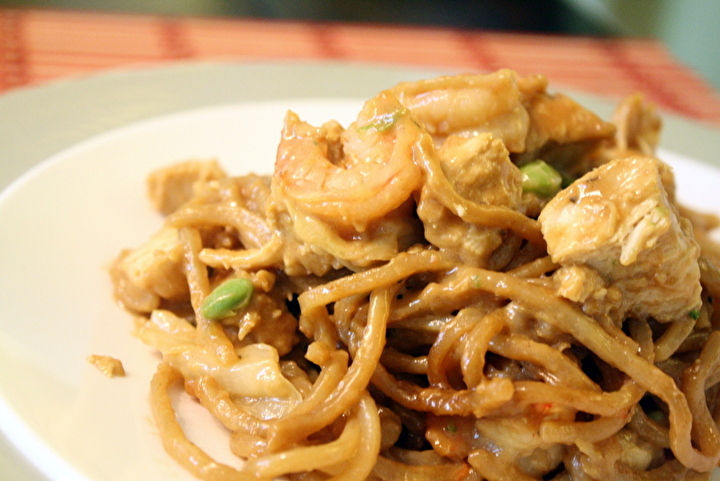 chicken_noodles_chilli_peanut_sauce